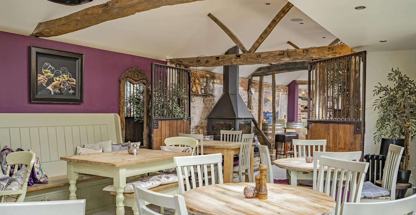 Dukes Wine Bar Website Design Slider 02